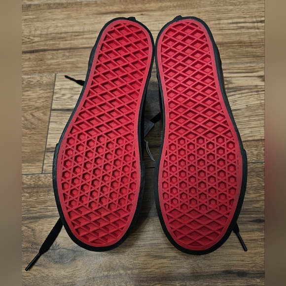 Disney Villain Vans - Picture 7 of 11